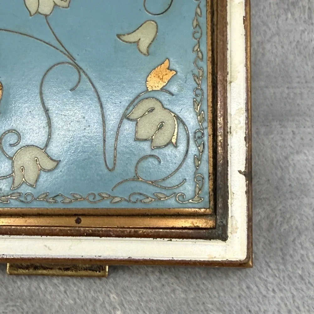 Vintage Cloisonne Enamel Compact‎ Gold Tone Blue Floral Square READ